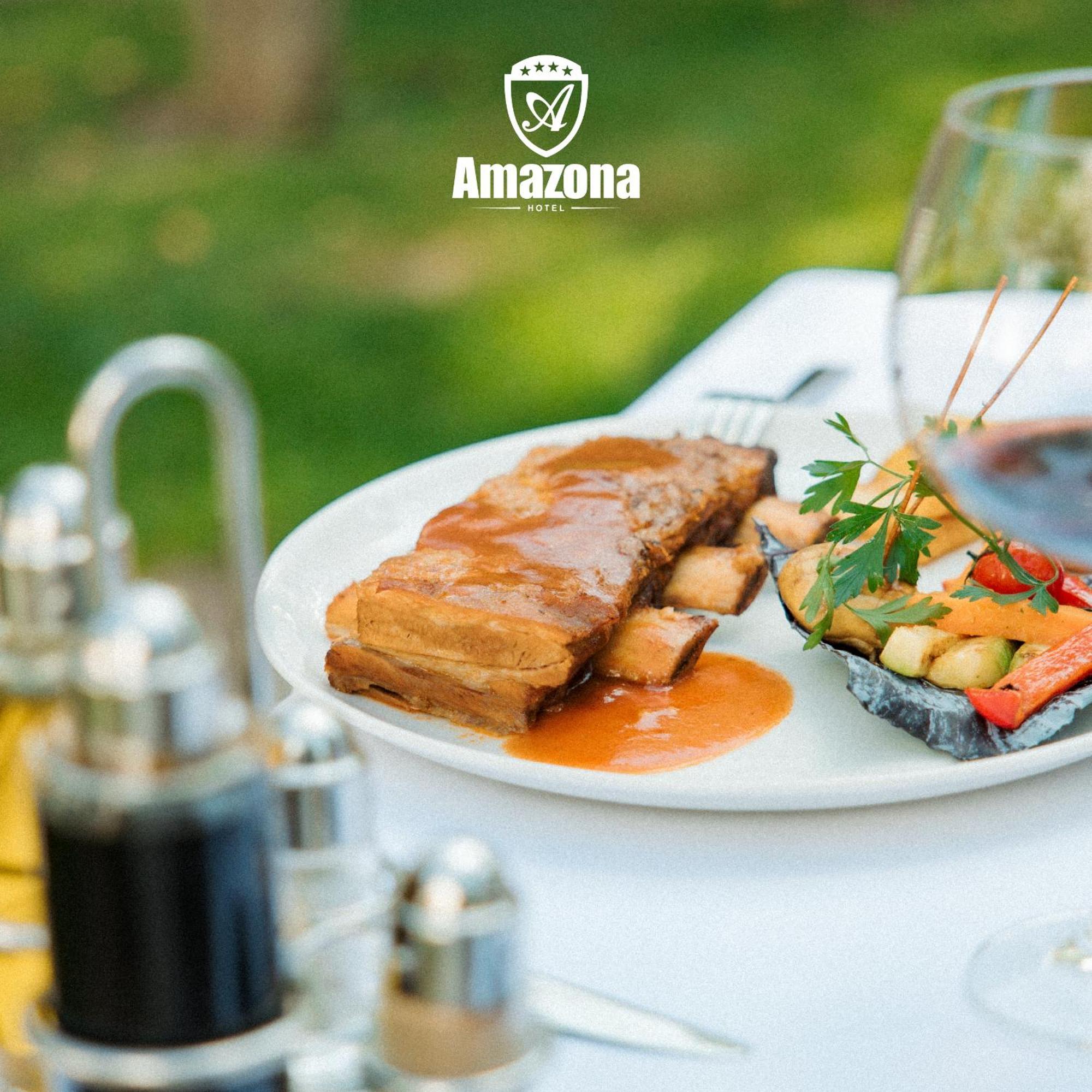 Amazona Hotel Prishtinë Ngoại thất bức ảnh